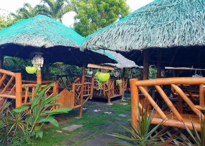 Mjs Garden Powered By Cocotel Guest house Moalboal