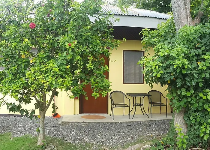 Mjs Garden Powered By Cocotel 3* Moalboal